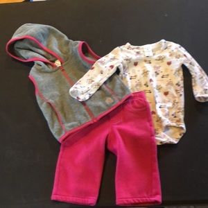 Carhartt 9 mos old girl’s 3-piece outfit with vest